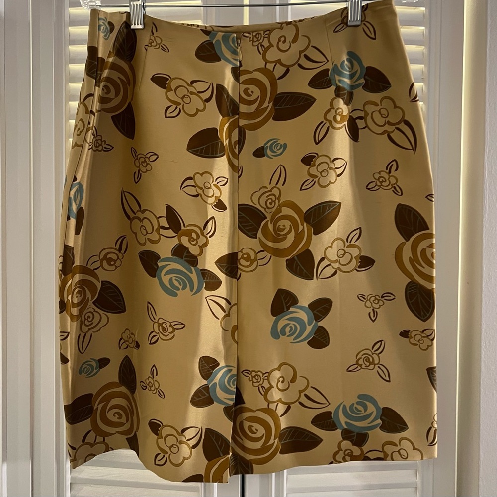 Ann Taylor Loft womens Silk Brown floral skirt 12 excellent condition - Picture 2 of 10